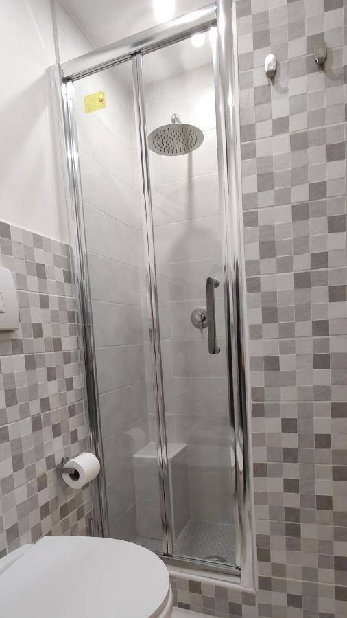 רומא Nice Studio In Trastevere מראה חיצוני תמונה