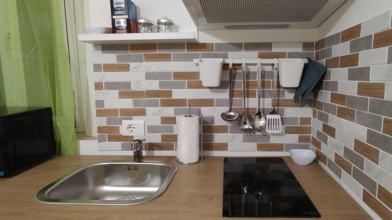 רומא Nice Studio In Trastevere מראה חיצוני תמונה